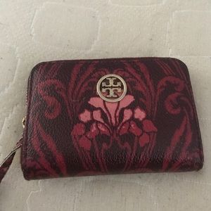 Tory burch wallet