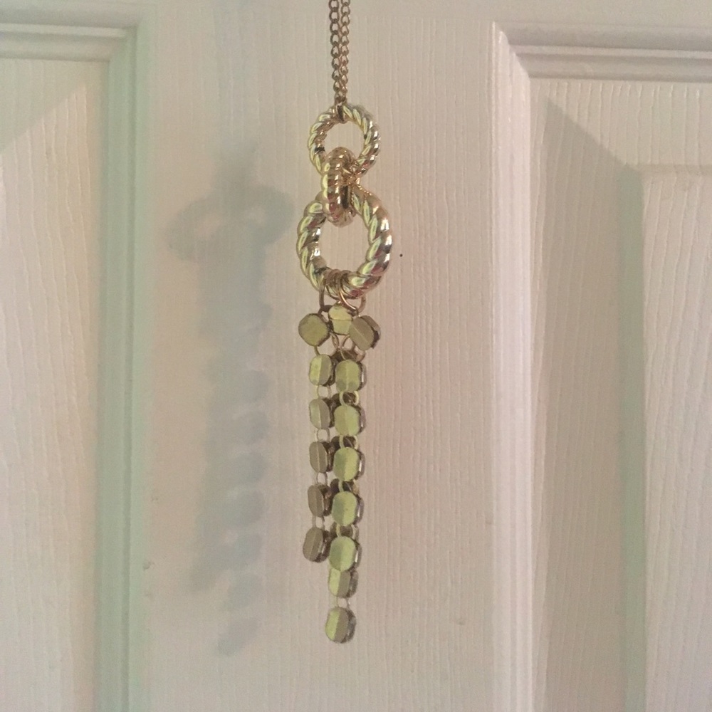 Gold link necklace