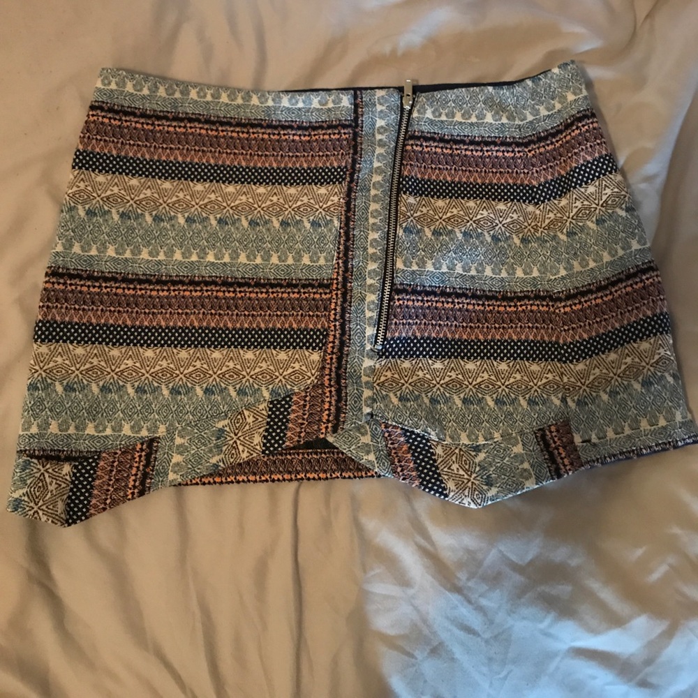 Pull & bear asymmetrical skirt