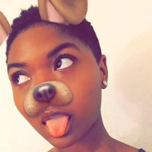 Meet your Posher, Carla