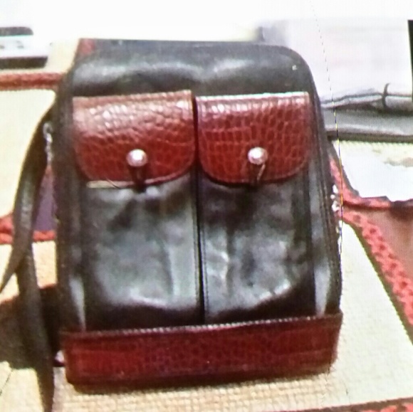 Brighton Leather Cross Body Handbag - Picture 3 of 4