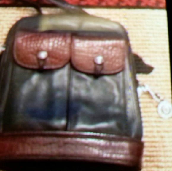 Brighton Leather Cross Body Handbag - Picture 4 of 4