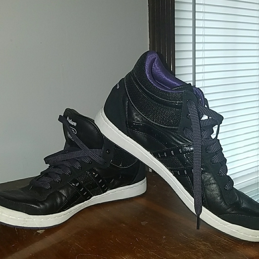 Skechers sneakers