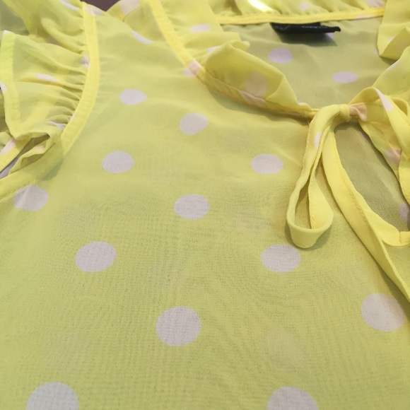 Bobeau • Sheer Yellow Polka Dot Blouse - Picture 5 of 5