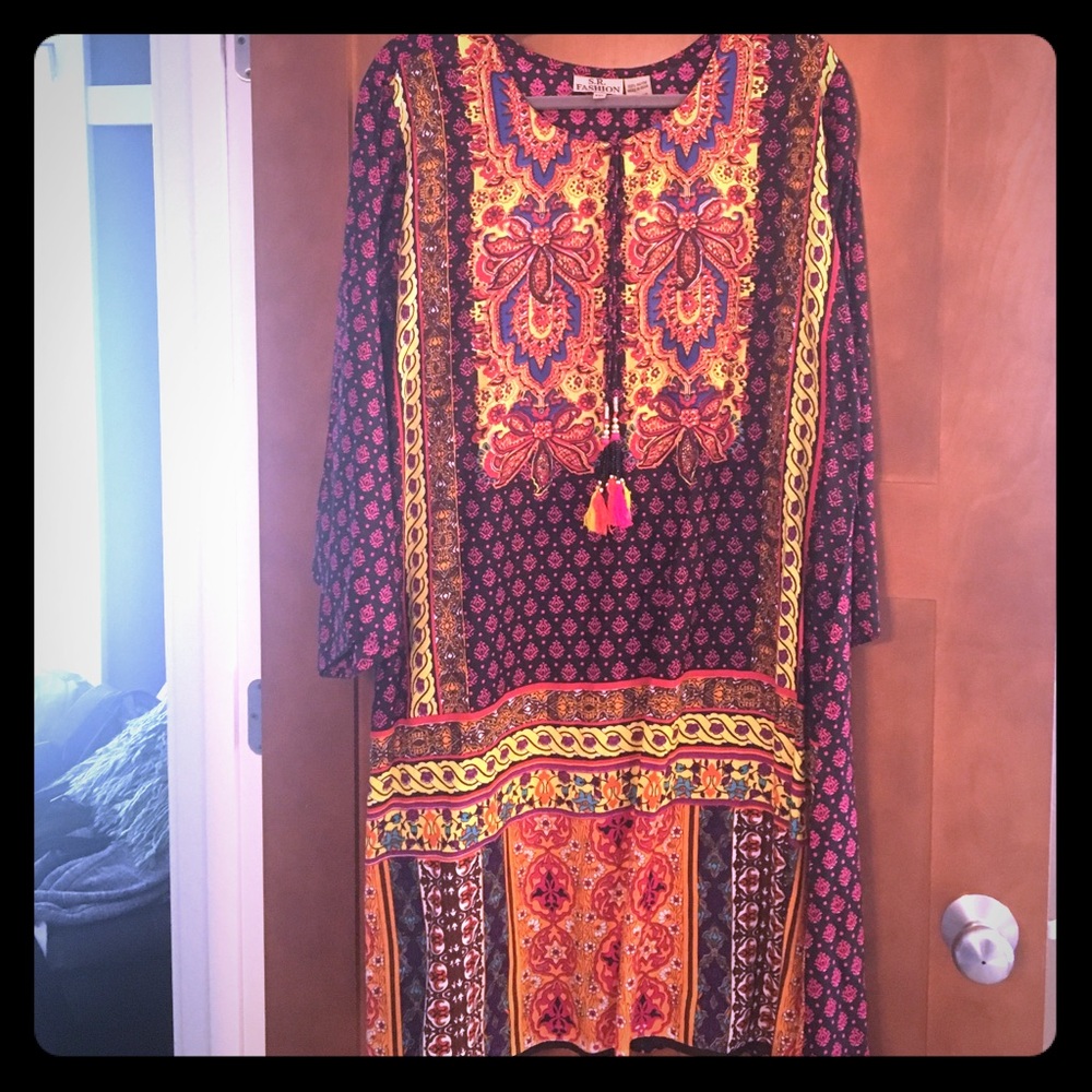 Bright and light weight tunic