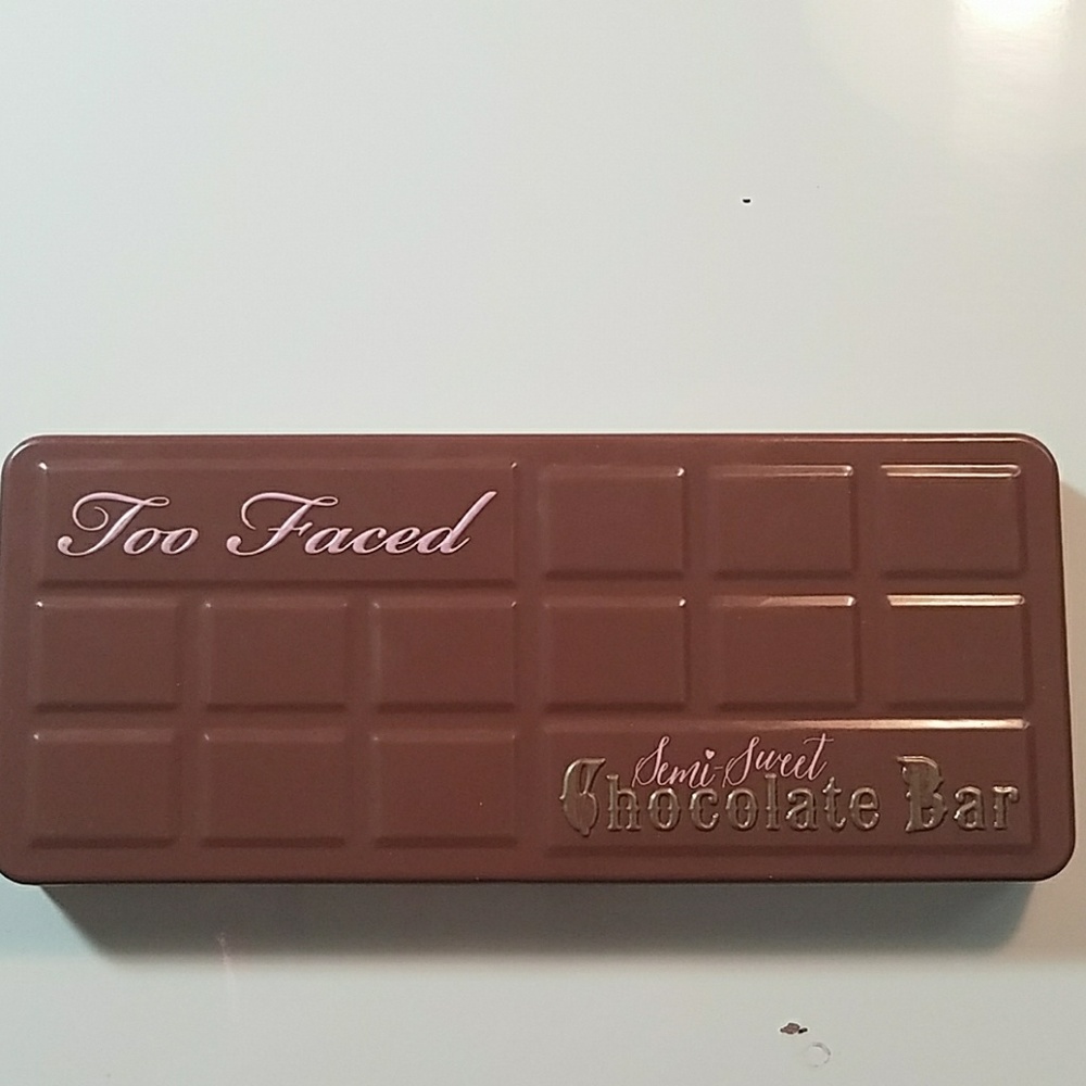 Too Faced Semi Sweet Chocolate Bar Palette