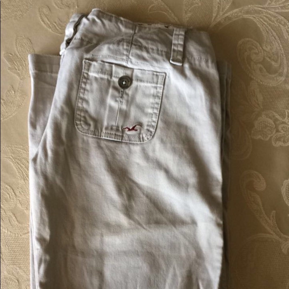 Hollister khaki pants- size 3. Perfect condition!