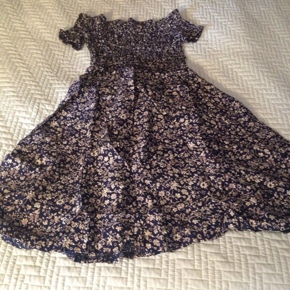 Off shoulder floral print summer dress. - Picture 3 of 3