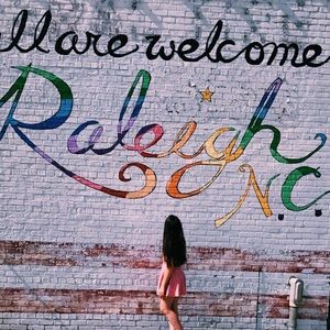 Meet your Posher, Ava