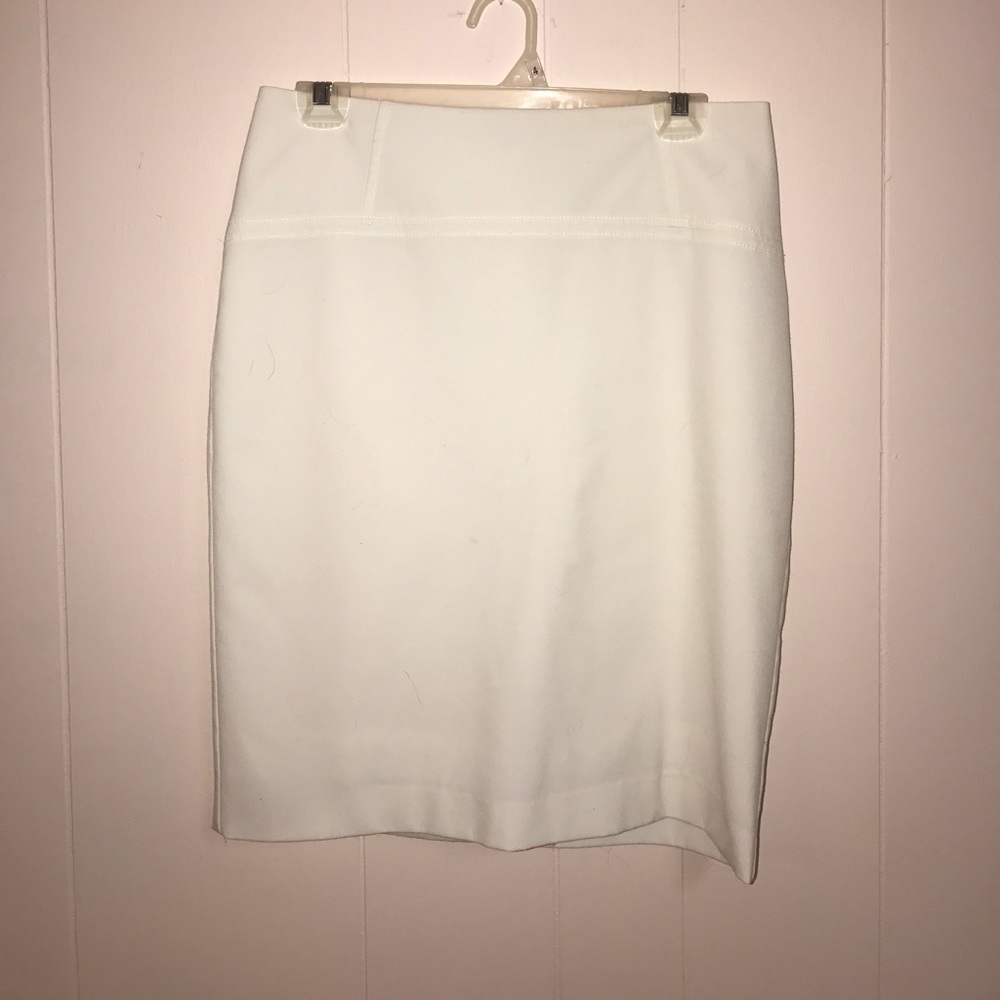 White pencil skirt