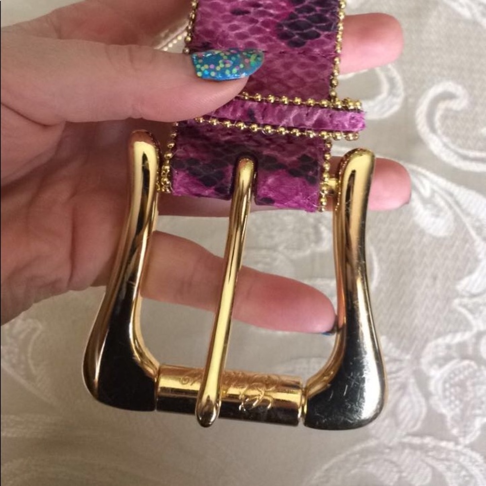 Guess pink rhinestone snakeskin belt