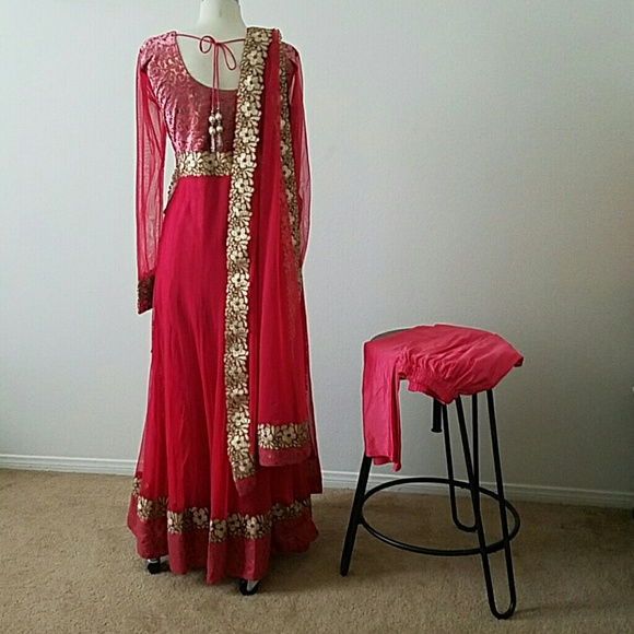 Indian bollywood anarkali style outfit - Picture 5 of 6