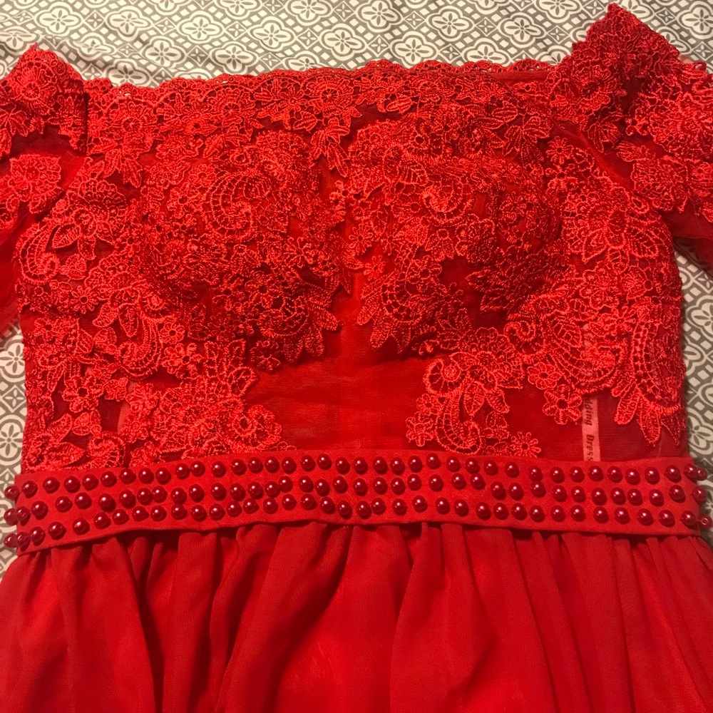 Red Dress - Picture 3 of 5