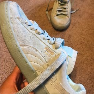 Aqua Puma Suedes