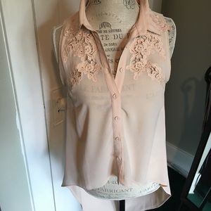 Gorgeous embroidered blush tunic