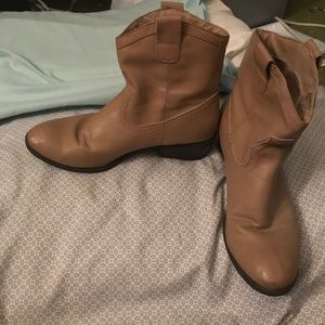 Tan Boots