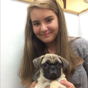 Meet your Posher, Anna