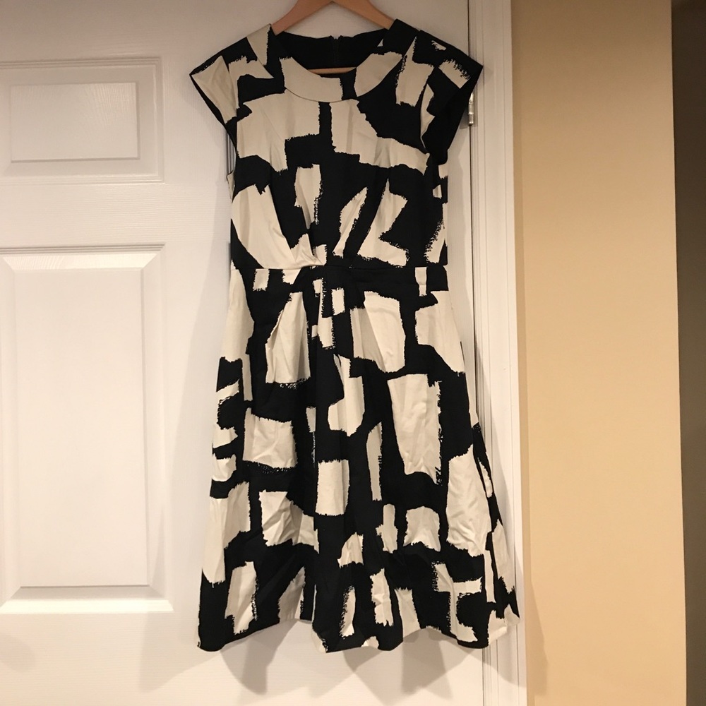 Super cute black and white Kate Spade dress