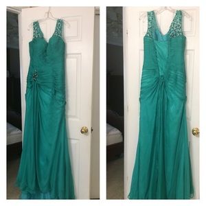 Green maxi Dress