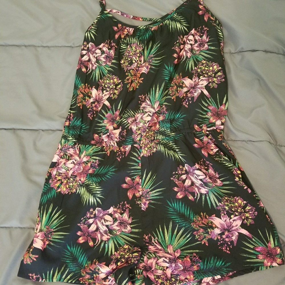 Tropical print romper