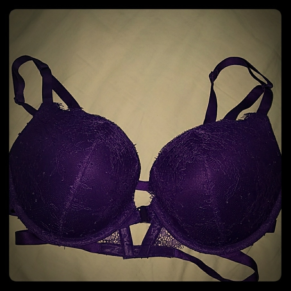 Victoria's Secret 32DD purple Push Up