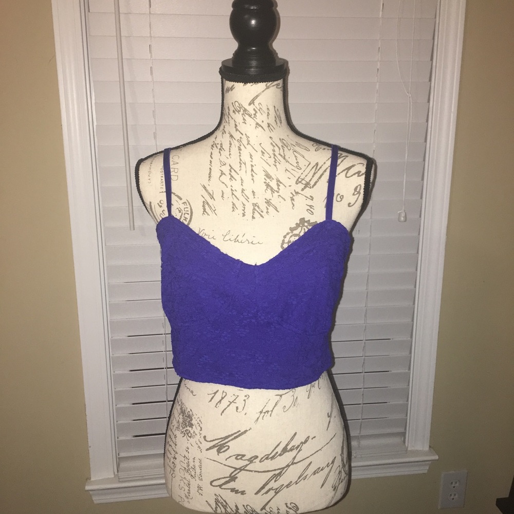 Blue crop top