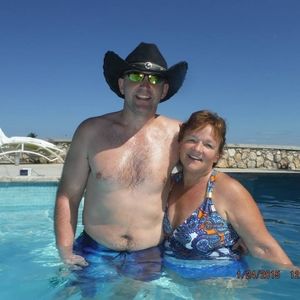 Meet your Posher, Julie