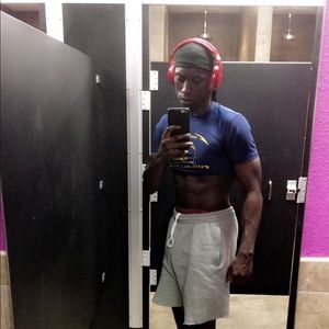 Meet your Posher, James