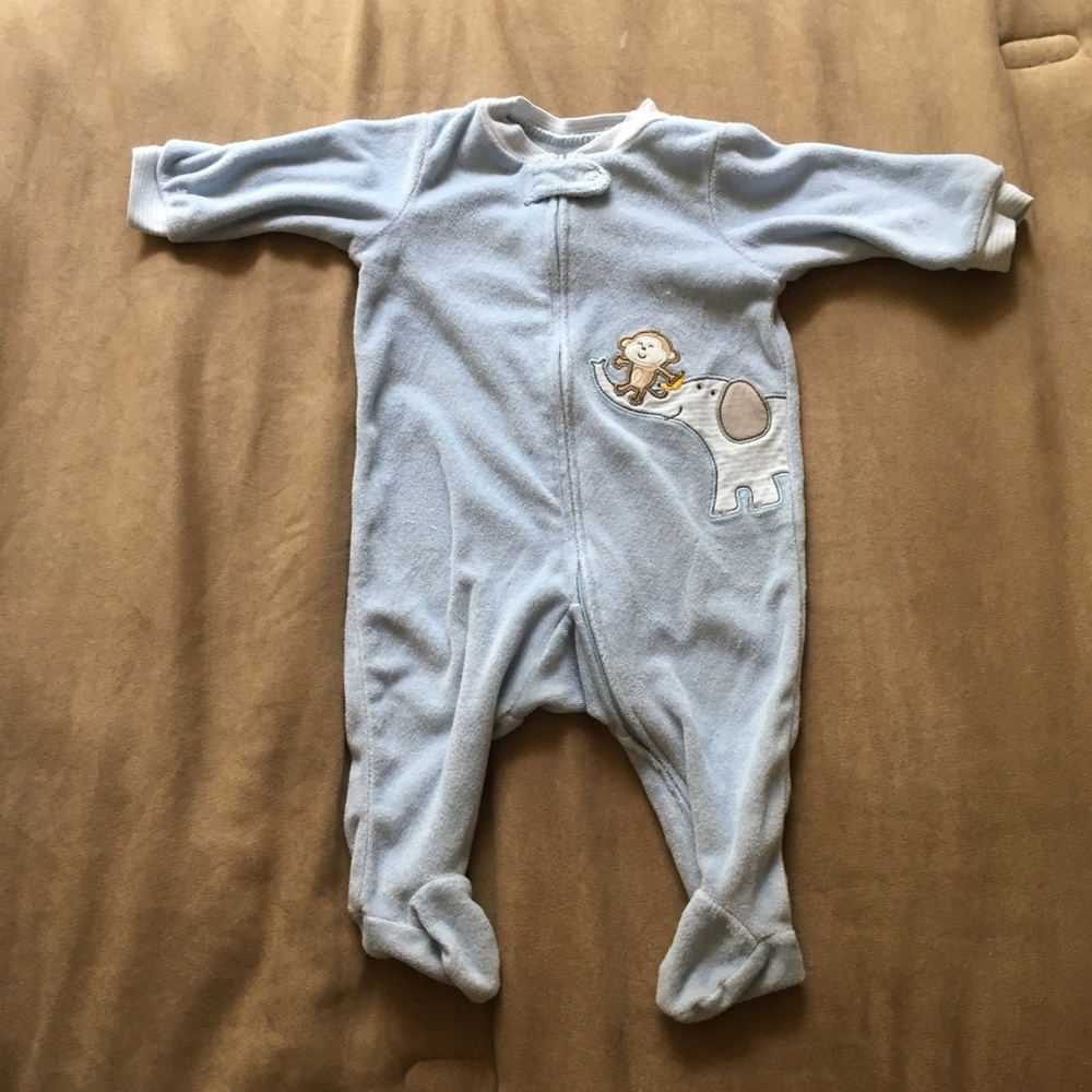 👶Carter's footie pajamas