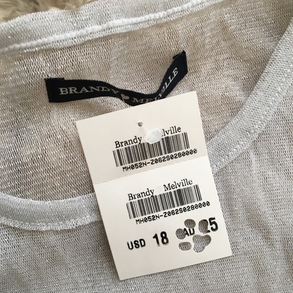 Top - Picture 2 of 2