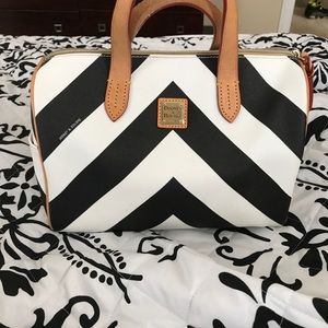 Dooney & Bourke