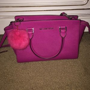 Michael kors hot pink purse