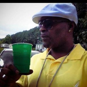 Meet your Posher, Larry