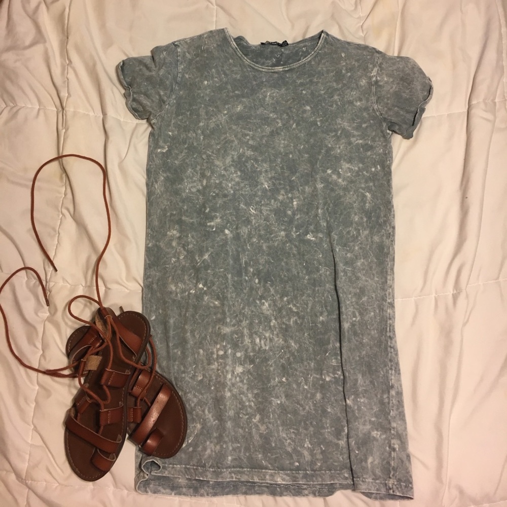 Grayish-blue tshirt dress