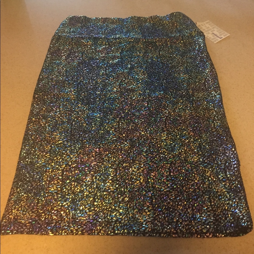 Brand new with tags elegant collection Cassie