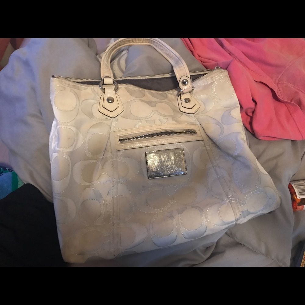AUTHENTIC coach purse!