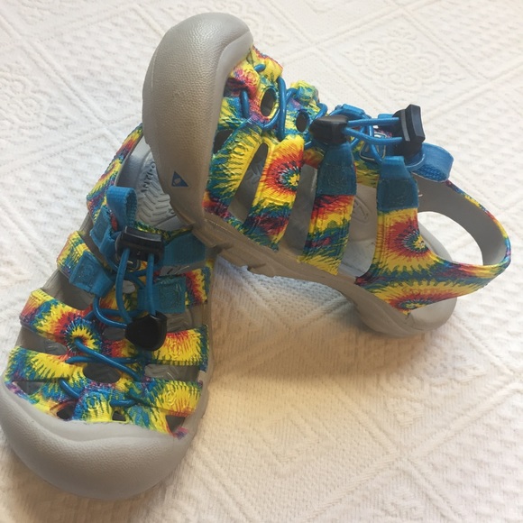 keen sandals tie dye