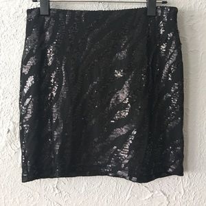 Sexy sequined mini skirt