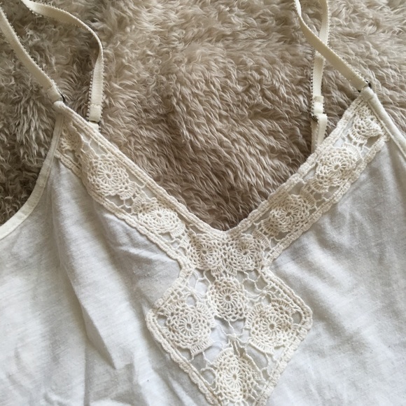 top - Picture 2 of 3