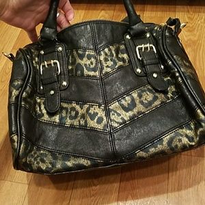Great condition steve Madden purse