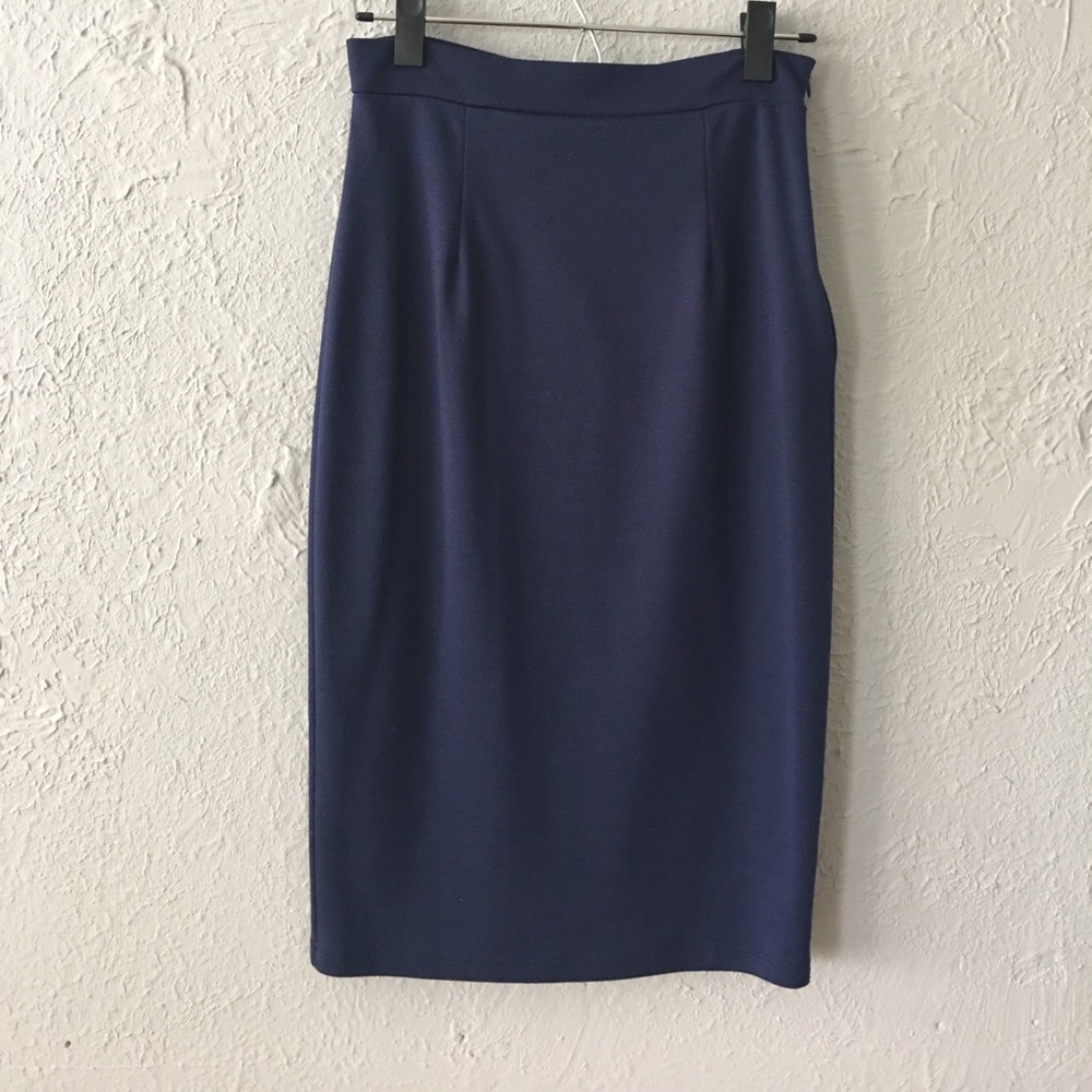 Dark blue pencil skirt
