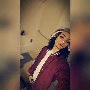 Meet your Posher, Malik