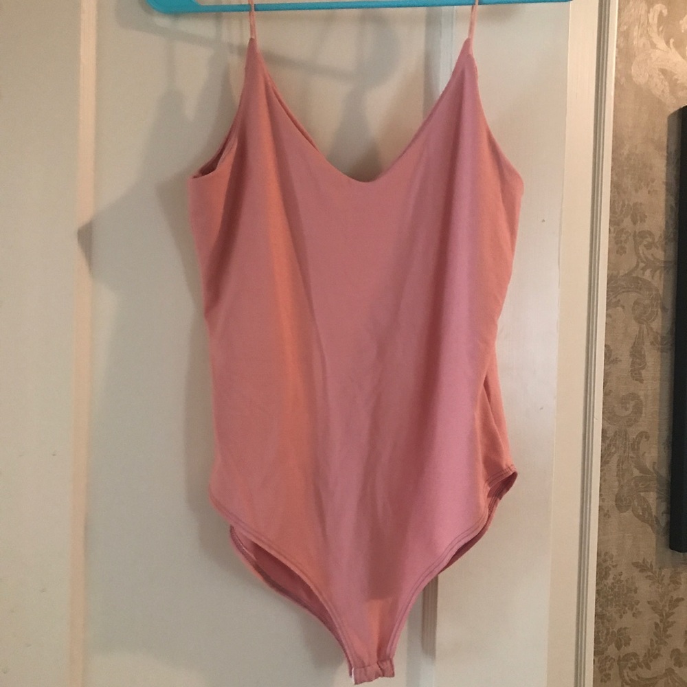 Pink bodysuit 🌷🌸🌺