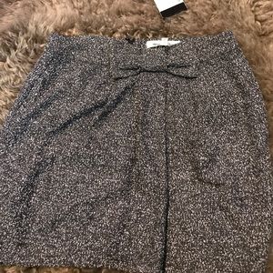 Cute mini grey mini skirt