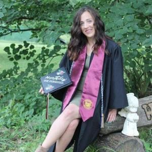 Meet your Posher, Katrina