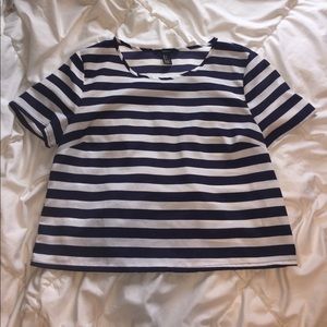 Flowy navy and white striped top!