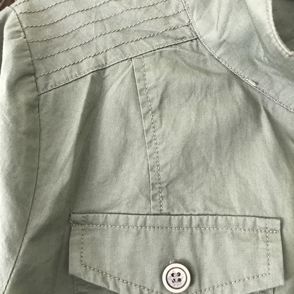 Box 2 NWOT Hem and Thread jacket. - Picture 5 of 6