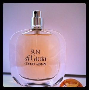 Sun di Gioia by Giorgio Armani