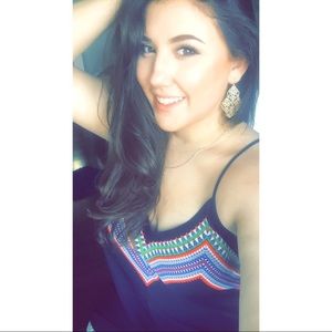 Meet your Posher, Vanessa