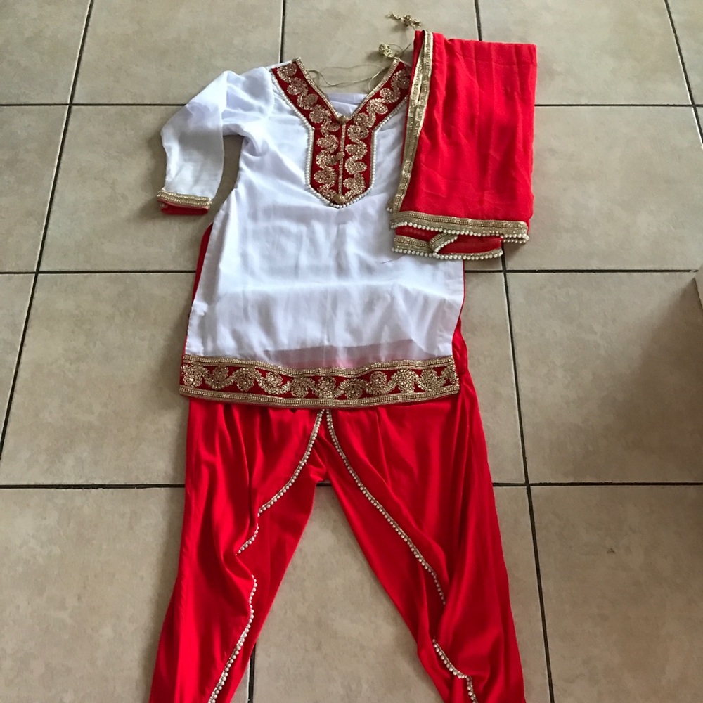 Pakistan/Indian shalwar Kameez